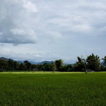 Rai Boonsom Phrao Exterior foto