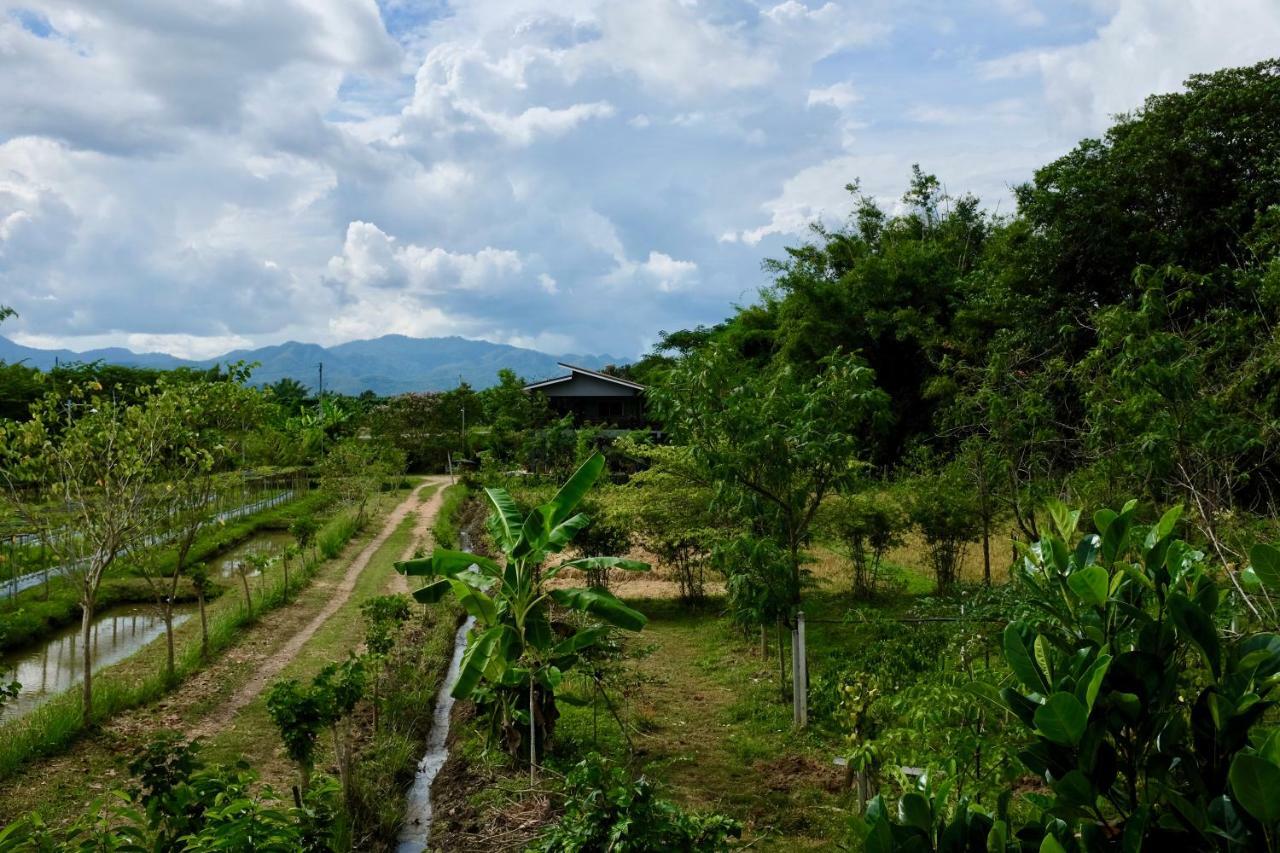 Rai Boonsom Phrao Exterior foto