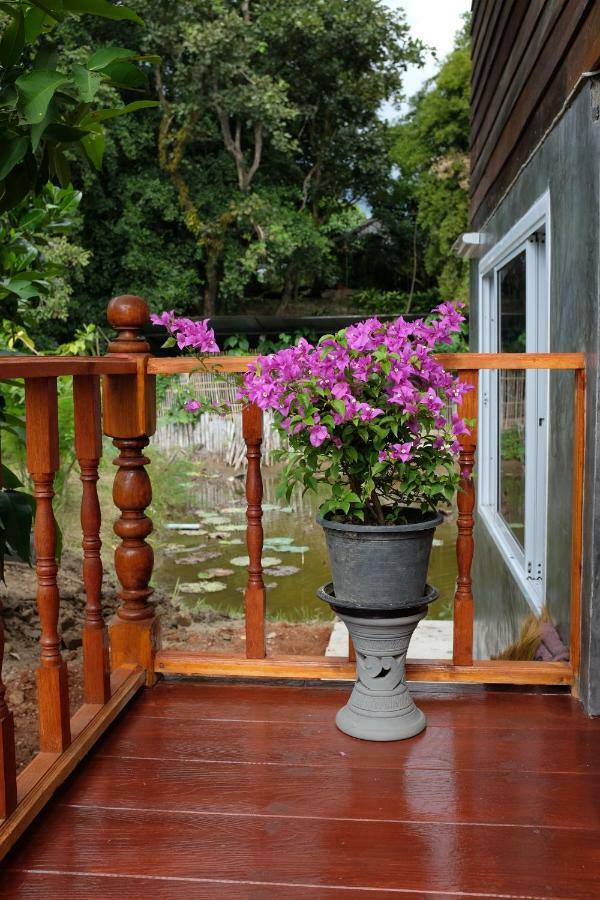Rai Boonsom Phrao Exterior foto